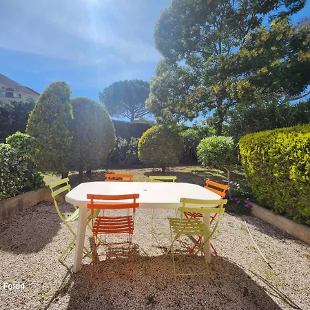 Appartement Proche Mer A Saint-raphael Yourhostehelper